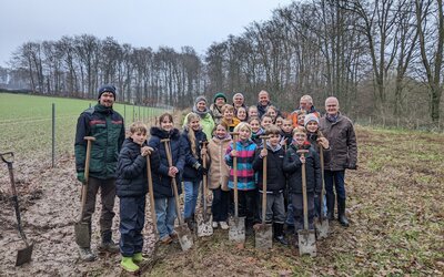 Pflanzaktion Schulwald - Gemeinde Hagen a.T.W. Pflanzaktion Schulwald