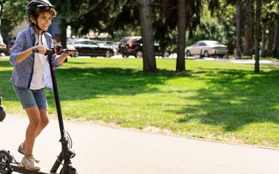 E-Scooter_480x300_CC_Canva - Canva E-Scooter_480x300_CC_Canva