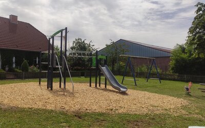 Spielgerät Bonhoefferstraße_cc_Gemeinde Hagen aTW_News - Gemeinde Hagen a.T.W. Spielgerät Bonhoefferstraße_cc_Gemeinde Hagen aTW_News