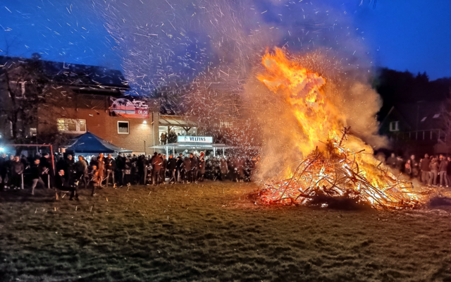 Osterfeuer im Wiesental, 2024.jpg