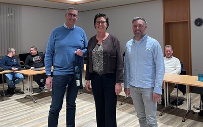 Ehrung Michael Räther_CC_Gemeinde Hagen a - Gemeinde Hagen a.T.W. Ehrung Michael Räther_CC_Gemeinde Hagen a