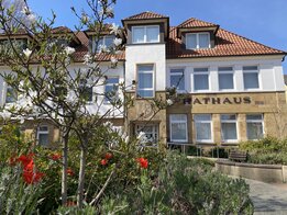 Rathaus im Frühjahr 6_CC_Hagen a.T.W..jpg Rathaus im Frühjahr 6_CC_Hagen a.T.W..jpg