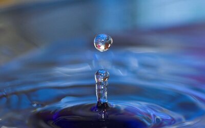 Wasser sparen - N-Schmitz_pixelio.de Wasser sparen