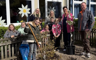 Pflanzung Schulgarten Natrup-Hagen