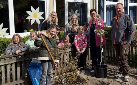 Pflanzung Schulgarten Natrup-Hagen